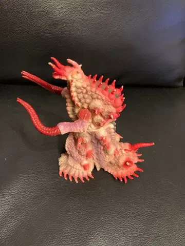 페도레온 괴수 피규어 2004