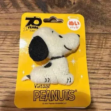 스누피 PEANUTS 누이 배지 50년대 70주년 레어
