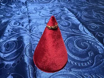 [ 전이권 유물 ] 운명력 강제 개화의 반지 [ 에스켄데레야 ] 주보