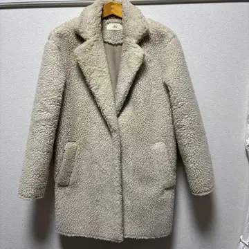 F.DOM 보아 롱 코트 크림