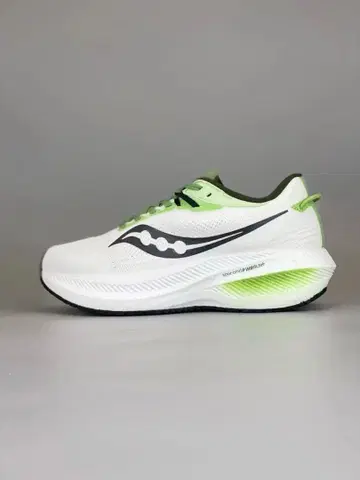 Saucony 러닝화 화이트/그린