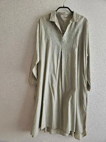 새상품급 스튜디오 클립 멋진 원피스