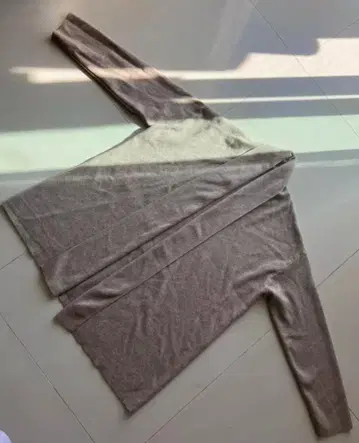 베이지 니트 긴팔 가디건