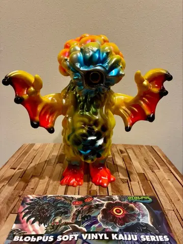 blobpus DOKUGAN Yellow 노랑 성형 인디 소프트 비닐