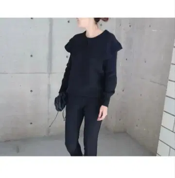 eLLa selectshop 빅칼라 니트