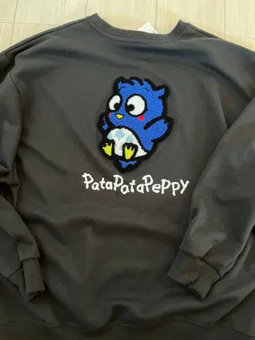 [ 새상품 ] 시마무라 산리오 파타파타페피 트레이닝복 L 사이즈