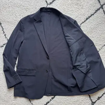 미사용 유니클로 감동 자켓 테일러드 네이비 XL 464003