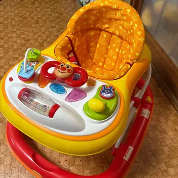 호빵맨 보행기 ( 말하는 워커 )