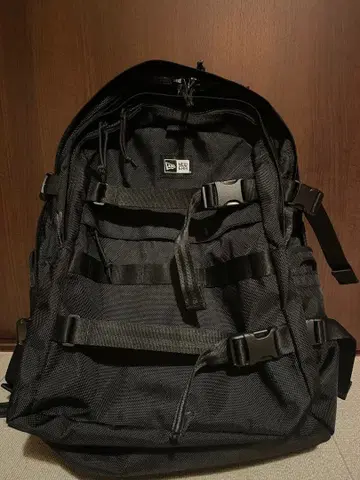 블랙 백팩 메쉬 패드 포함