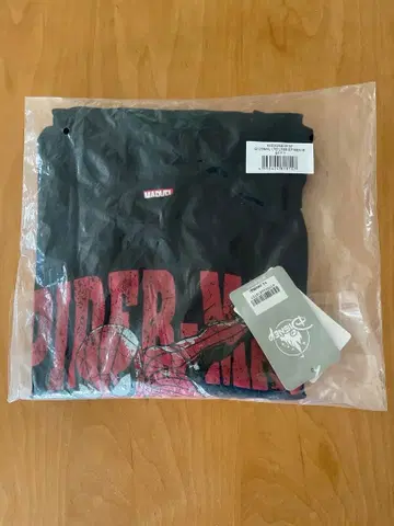 미개봉 새상품 디즈니 스토어 마블 스파이더맨 T셔츠 남성용 M