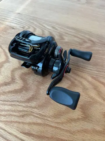 다이와 타투라 HLC 베이트 낚시릴 7.3