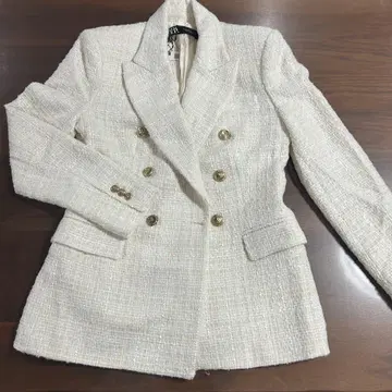[ 미사용품 ] ZARA 테일러드 자켓 트위드 골드 버튼 아이보리 S