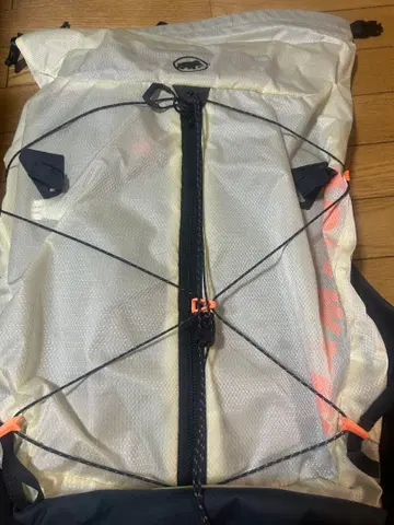 메쉬 프론트 백팩