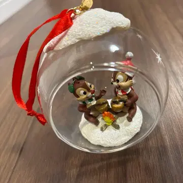 칩과 데일 오너먼트