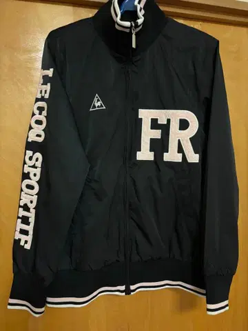 할인! 르꼬끄 LE COQ SPORTIF 자켓 M 사이즈