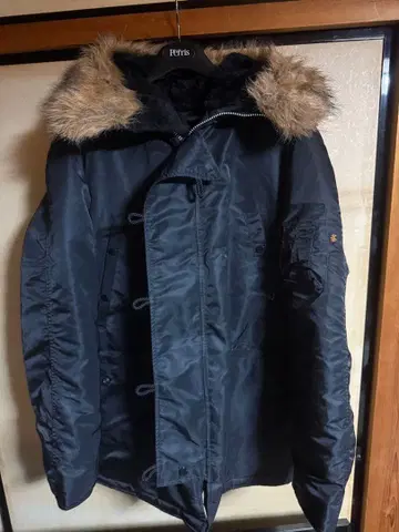 ALPHA INDUSTRIES 블랙 밀리터리 자켓 S 사이즈