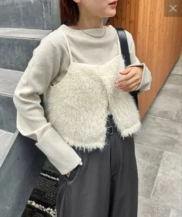 mystic 보아 뷔스티에 세트 니트