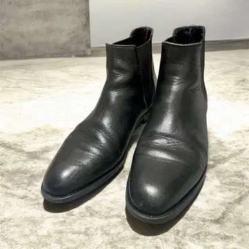 블랙 가죽 사이드 고어 부츠