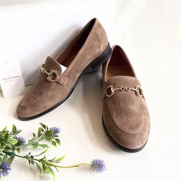 [ 박스 포함 미사용품 ] 슬로브 이에나 스웨이드 비트 로퍼 사이즈 36