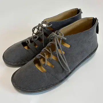 새상품급 워셔블 크롤 발리에 24.5 레이스업 슈즈 펌프스 그레이