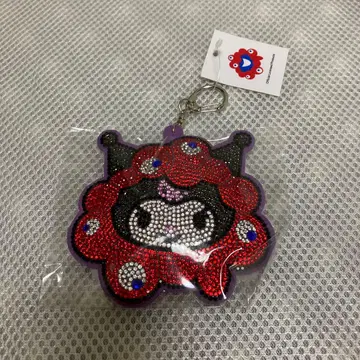 미개봉 새상품 산리오 쿠로미 미야쿠미야쿠 반짝반짝 가죽 키링 엑스포