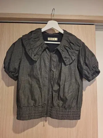 YUMA KOSHINO 프릴 옷깃 자켓 그레이