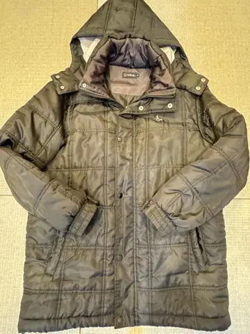 TOROY 블랙 후드 부착 다운 자켓 M 사이즈