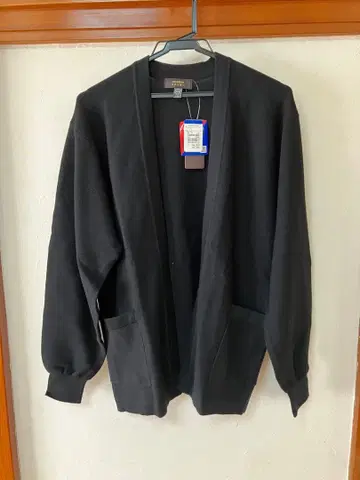 새상품 와플 버튼리스 가디건 블랙 L 사이즈 아오야마 양복