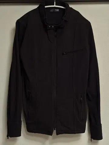 [ 배송비 포함 새상품급 ] BEAMS 빔즈 스타일리시 블랙 지퍼 자켓