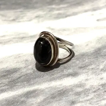 비쥬맘 블랙 오닉스 반지