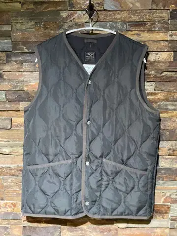 TAION 퀼팅 베스트 EU/US M, ASIA L 그레이