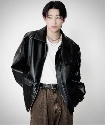 PLAN To 가죽 자켓