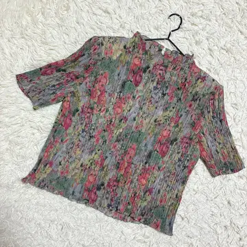 hana no blouse 고품질 하이넥 상의 꽃무늬 빈티지