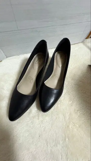 클락스 블랙 펌프스 천연 가죽 24cm 높이 약 6.5