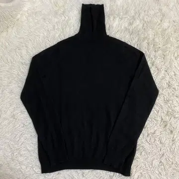 [컨디션 최상] UNIQLO 캐시미어 100% 터틀넥 니트 스웨터