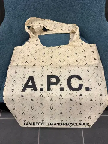 A.P.C. 에코백 대용량 리사이클 소재