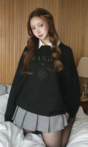 랜디 오버사이즈 로고 니트 풀오버