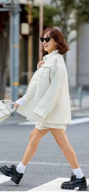 새상품! 로지몬스터 트위드 자켓 코트