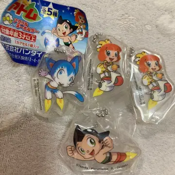 아톰 캡슐 토이 투명 아크릴 키링