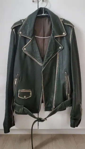 새상품급 가죽 자켓 다크 그린