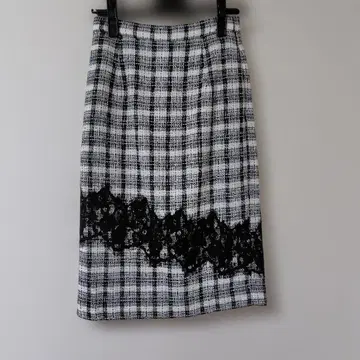체크 무늬 타이트 스커트