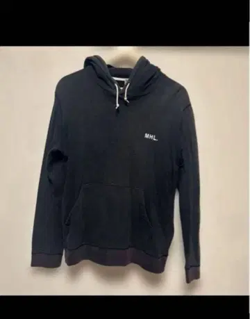 MHL. 후드티