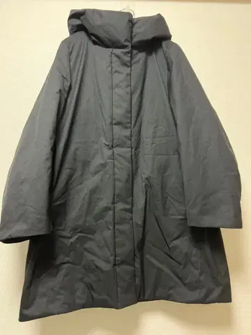 유니클로 하이브리드 다운 코트 L