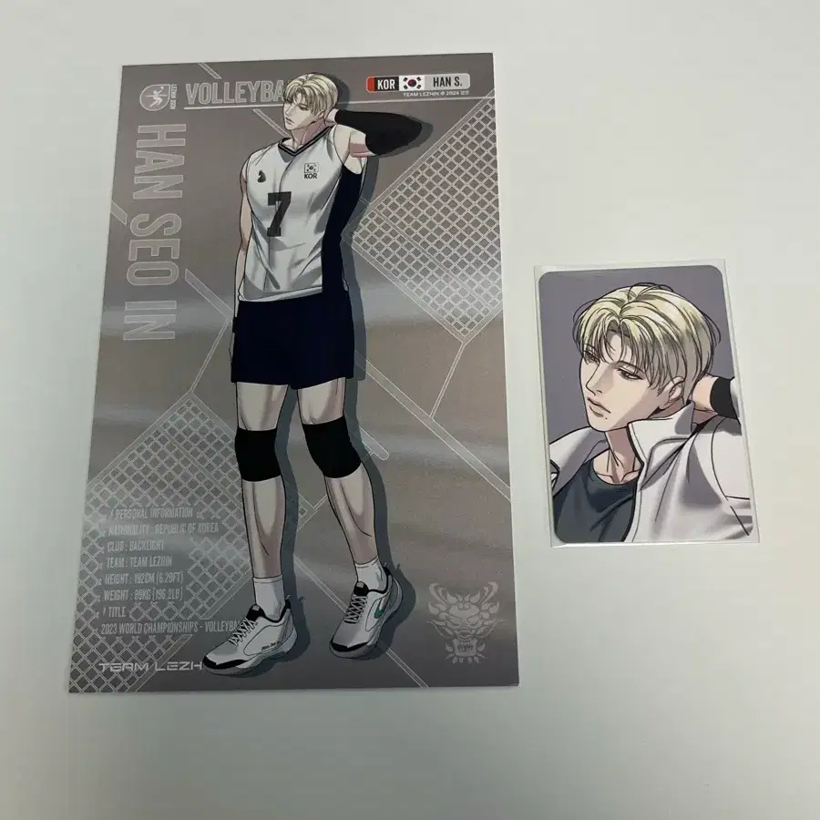 Backlight Han Seo-jin Team Resin Poca Postcard on Bunjang Global Site.