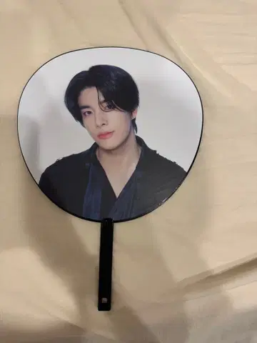 JAKE 부채 WALK THE LINE