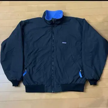 블랙 XL USA 파타고니아 쉘드 신틸라