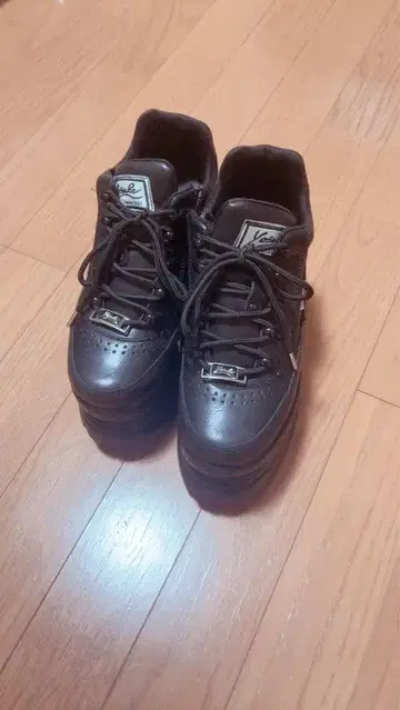 Yosuke 통굽 스니커즈 ( 22.5cm )