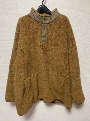 유니클로 x 화이트 마운티니어링 플리스 오버 사이즈 풀오버 3XL