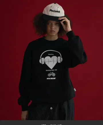 [ WISH FOR EVER ] 드로우 코드 로고 스웨트 블랙