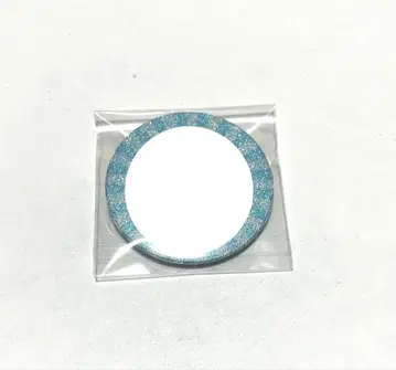 센원 Brun 캔뱃지 시크릿 1점